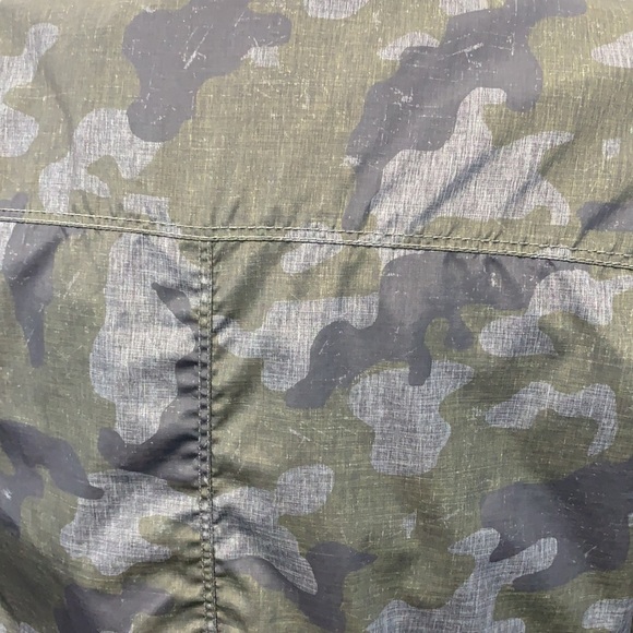 Calvin Klein Jeans Green Camouflage Jacket Small - Picture 9 of 11